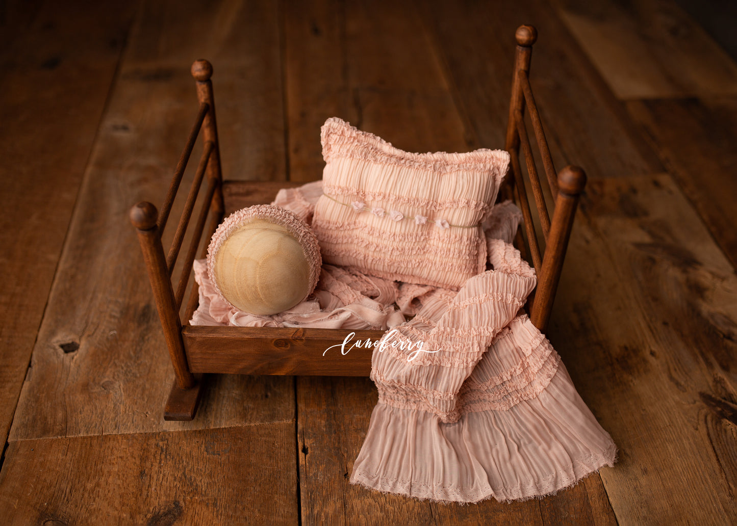 Amour Ruffled Set