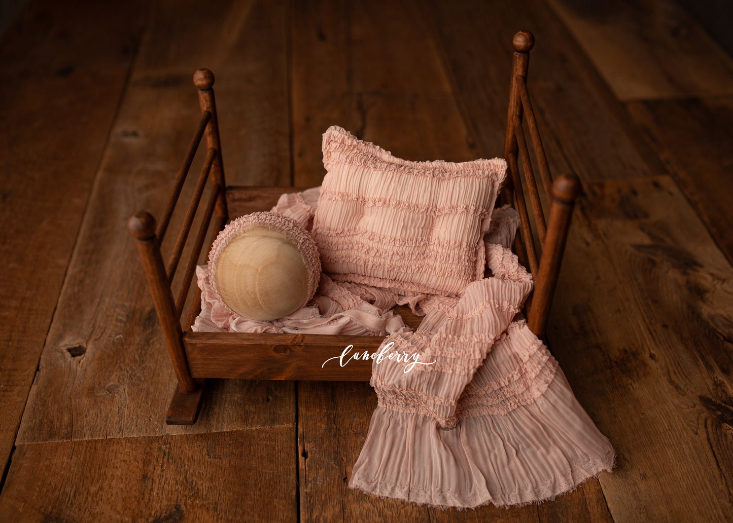 Amour Ruffled Set