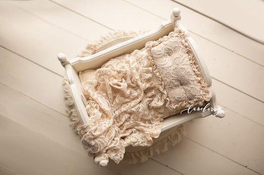 The Sweetheart Cradle PRE-ORDER