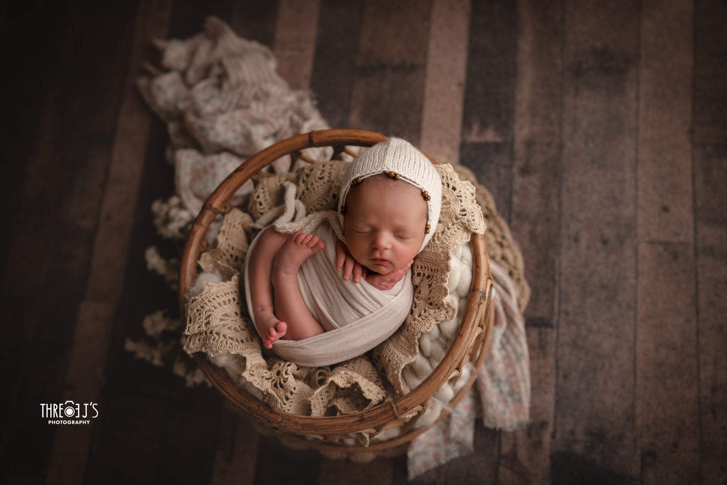 The Johna -Bamboo Round Basket