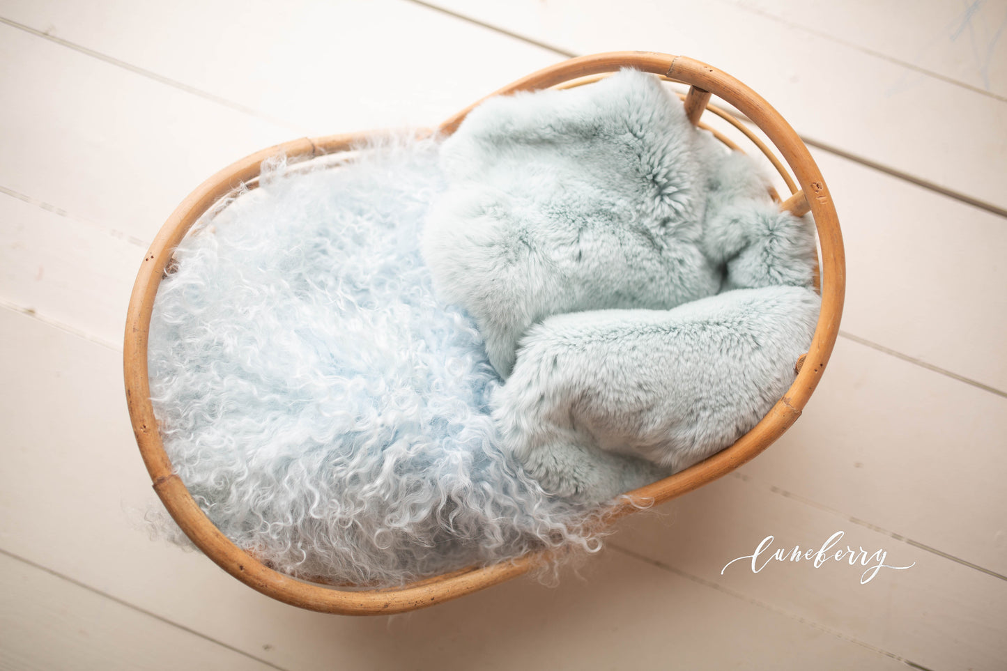 Lagoon Sheepskin & Rabbit Fur