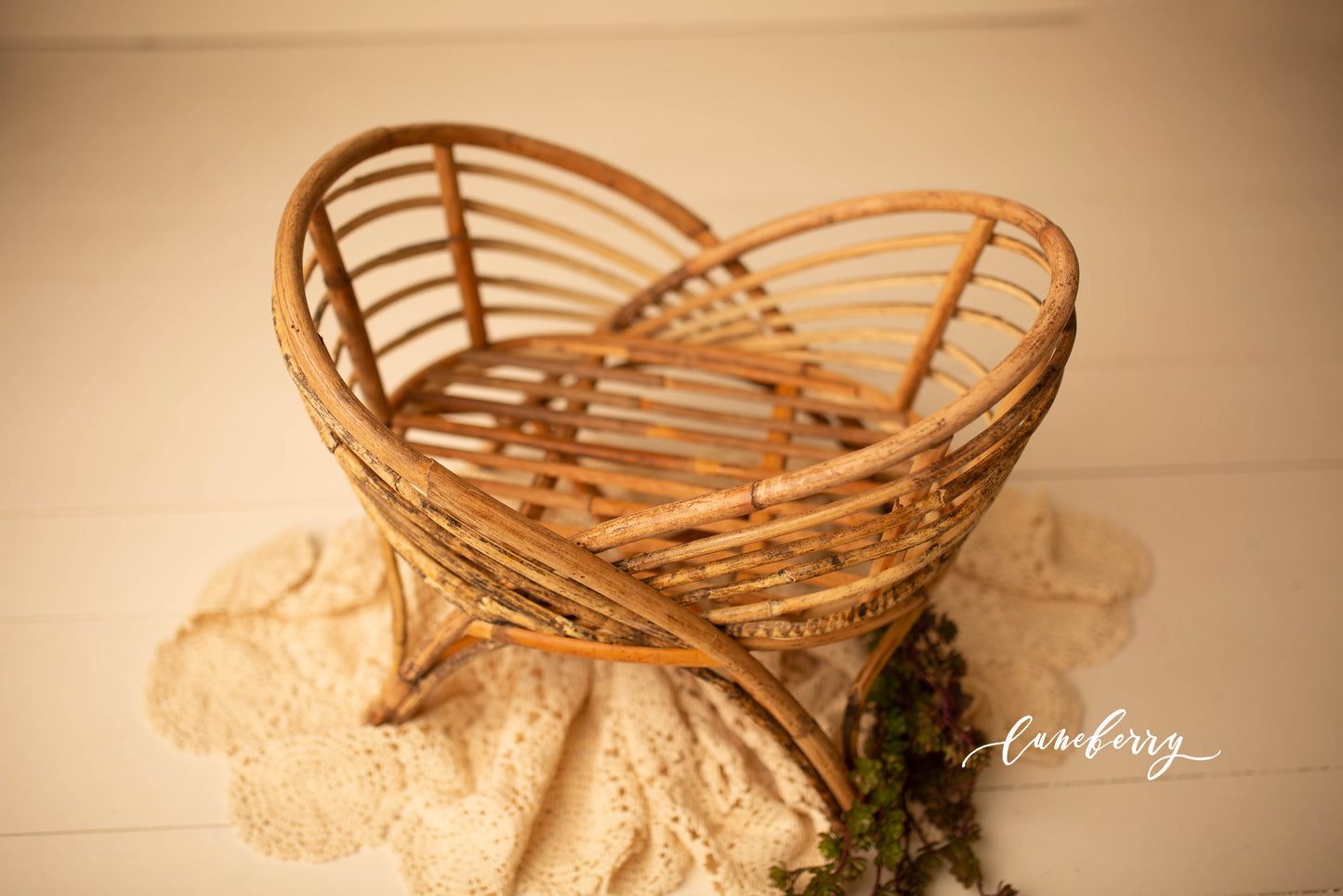 Heather Bamboo Cradle