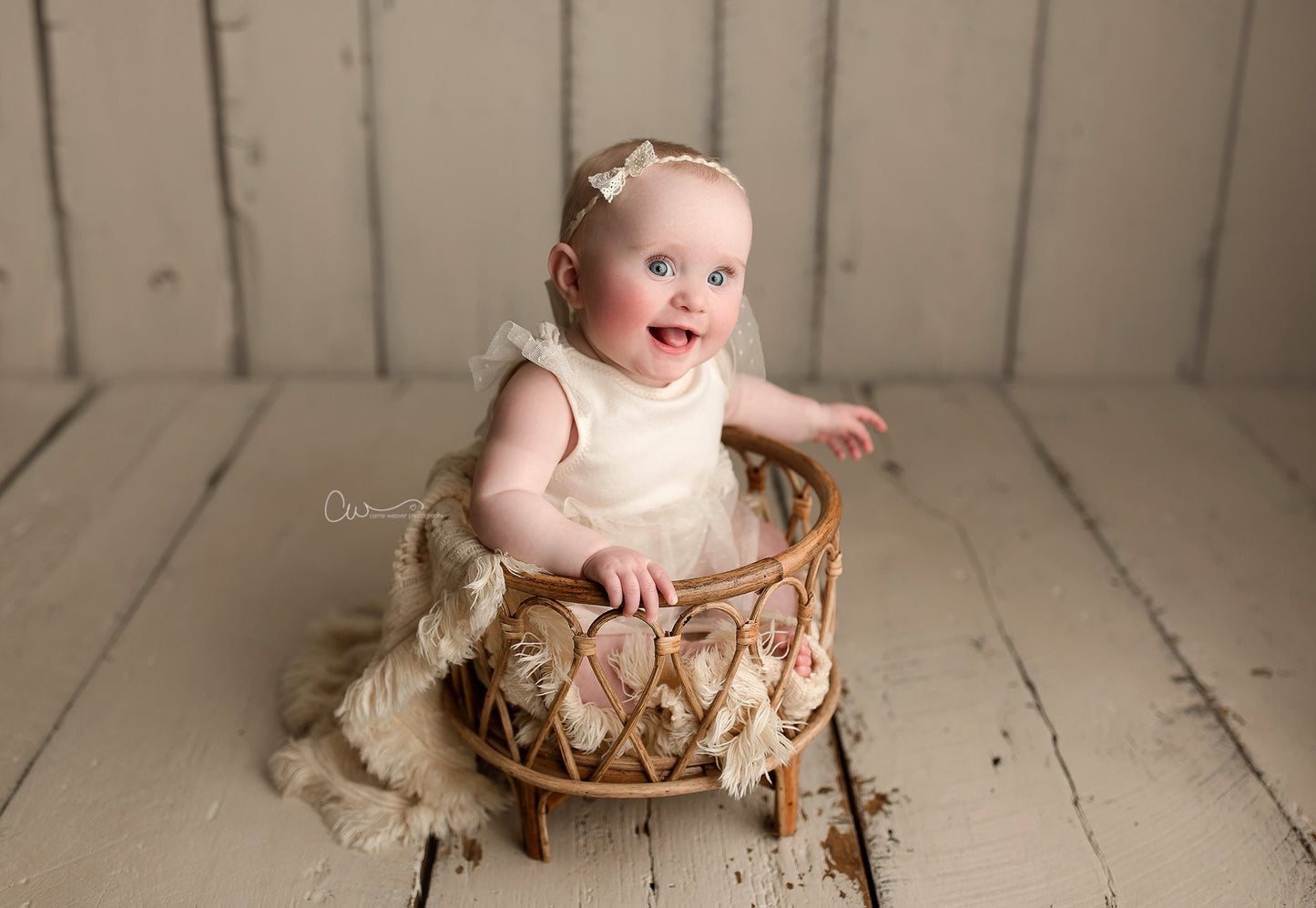 The Johna -Bamboo Round Basket