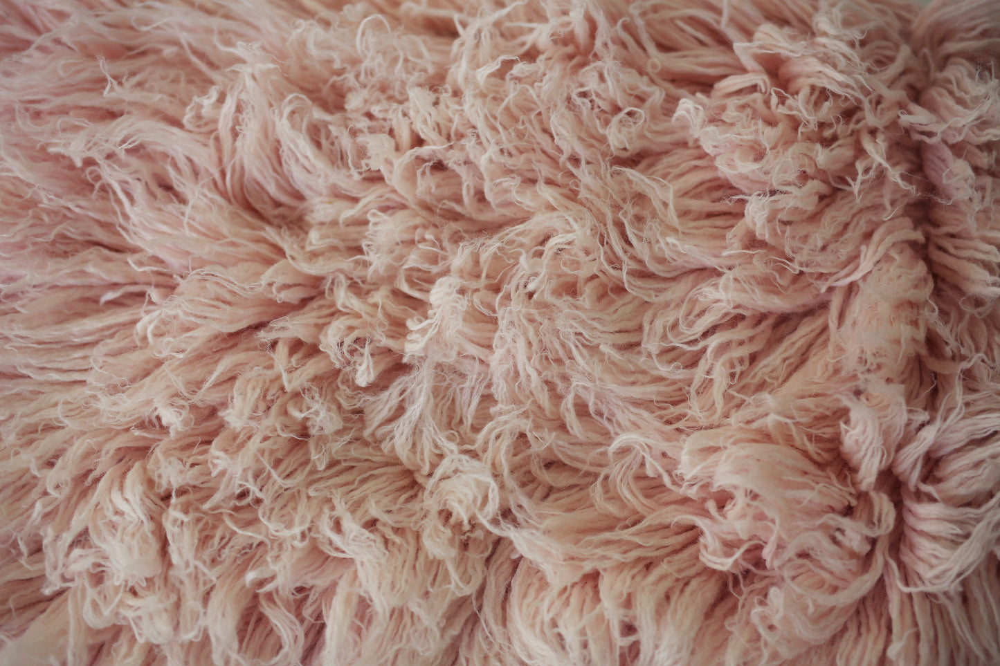 LIGHT BLUSH Premium Wool Flokati