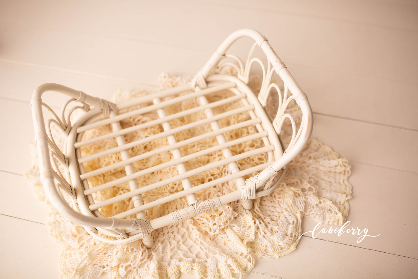 Lily Bamboo Daybed