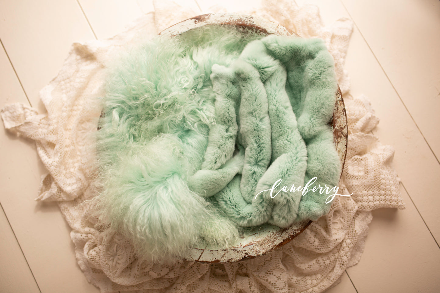 Mint Sheepskin & Rabbit Fur