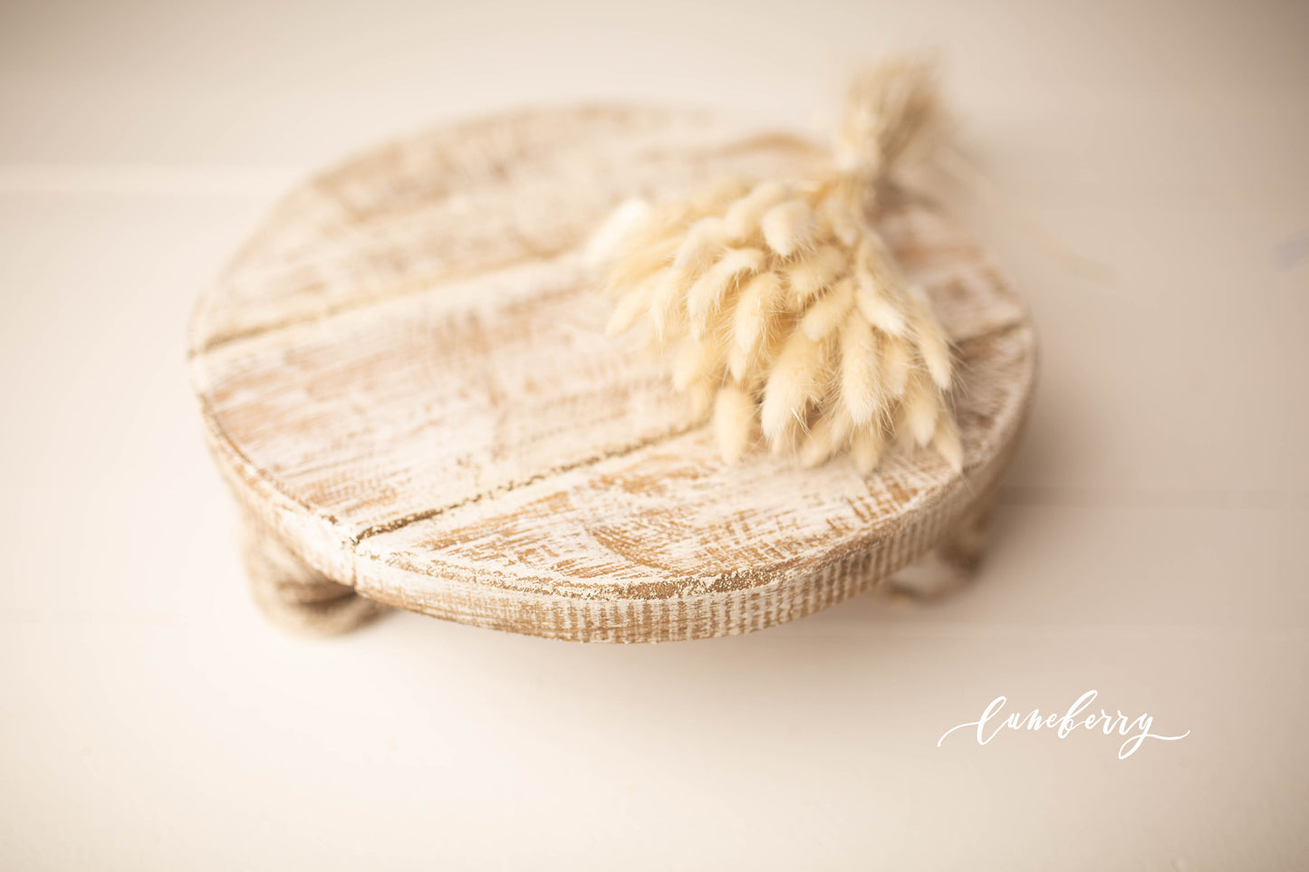 Round Wooden Risers
