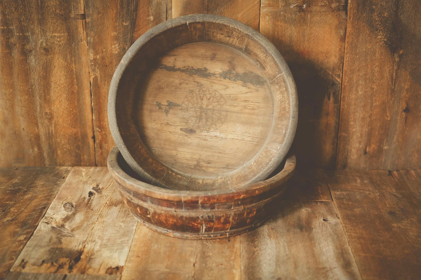 Vintage Low Round Bucket