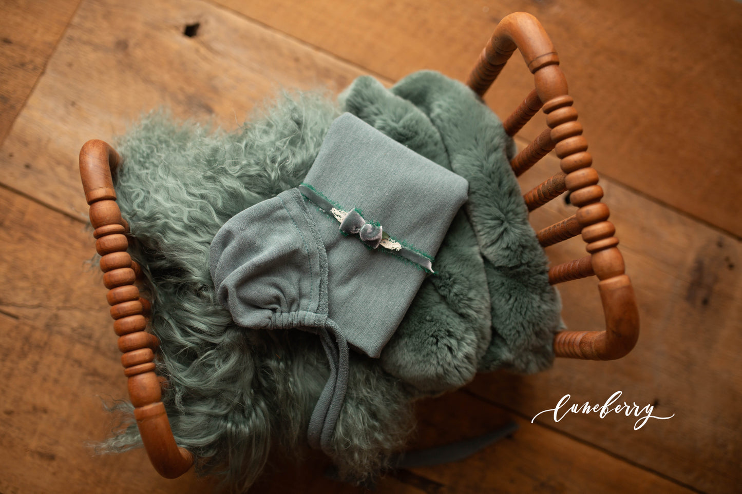 Teal Sheepskin & Rabbit Fur