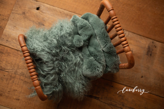 Teal Sheepskin & Rabbit Fur