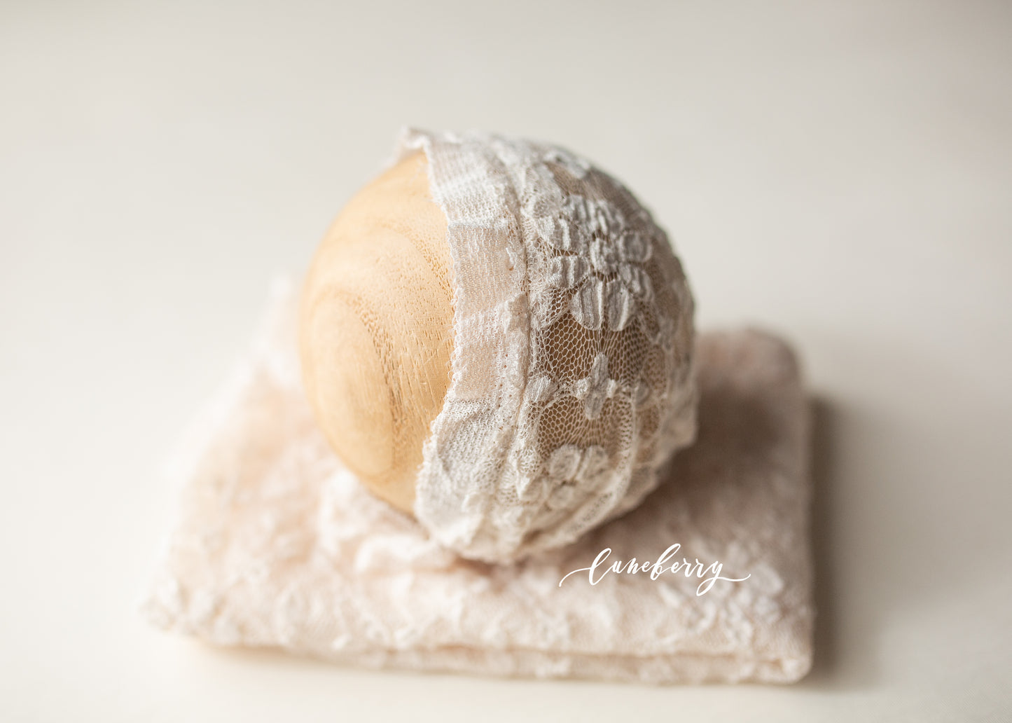 DAISY Lace Fabric