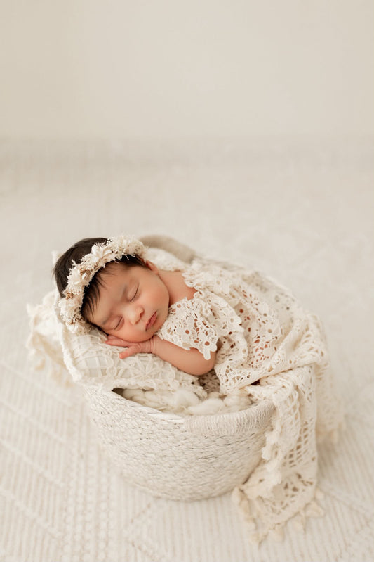 FLURRY Itty Bitty Basket- NN Seamless
