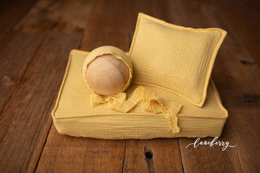 Mattress Cover - Pastel Yellow