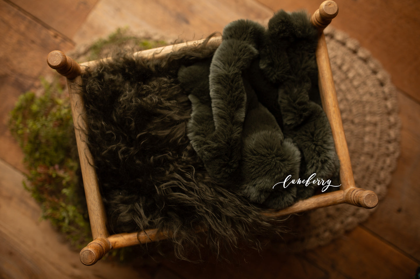 MOSS GREEN Sheepskin & Rabbit Fur