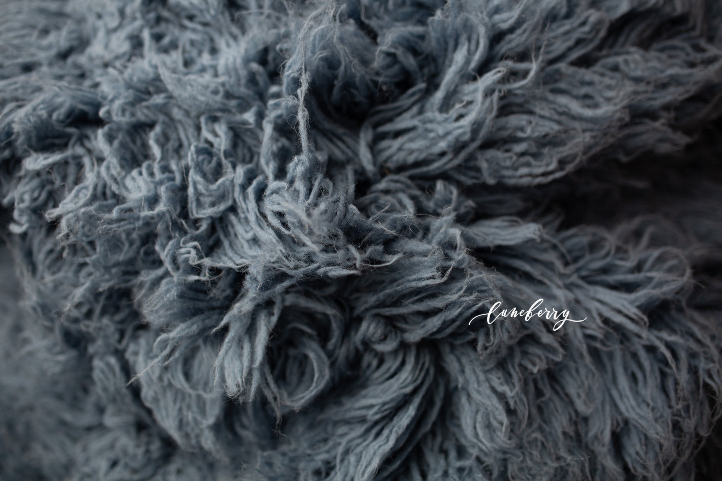 SMOKEY BLUE Premium Wool Flokati