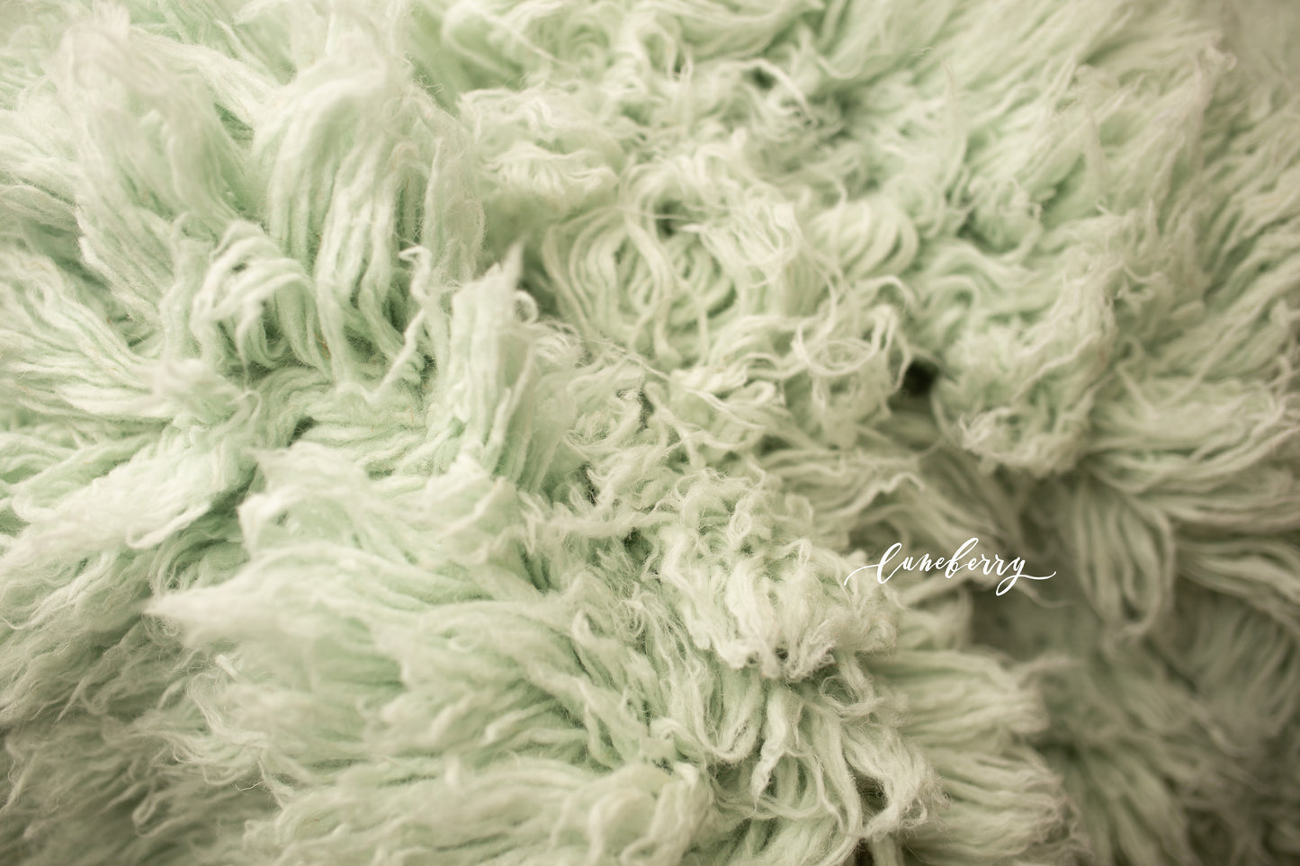 MAGIC MIKE Premium Wool Flokati