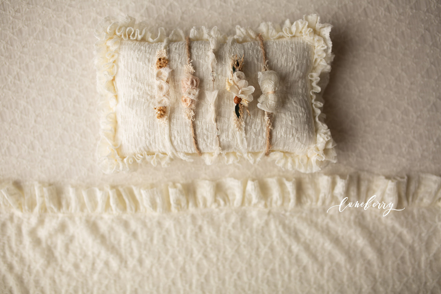 Magnolia Lace Fabric