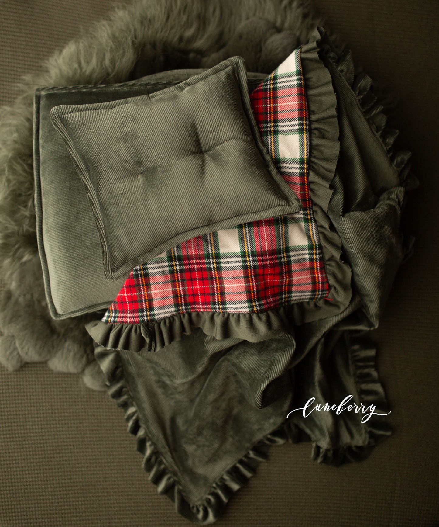 Green Mattress Cover + Blankie