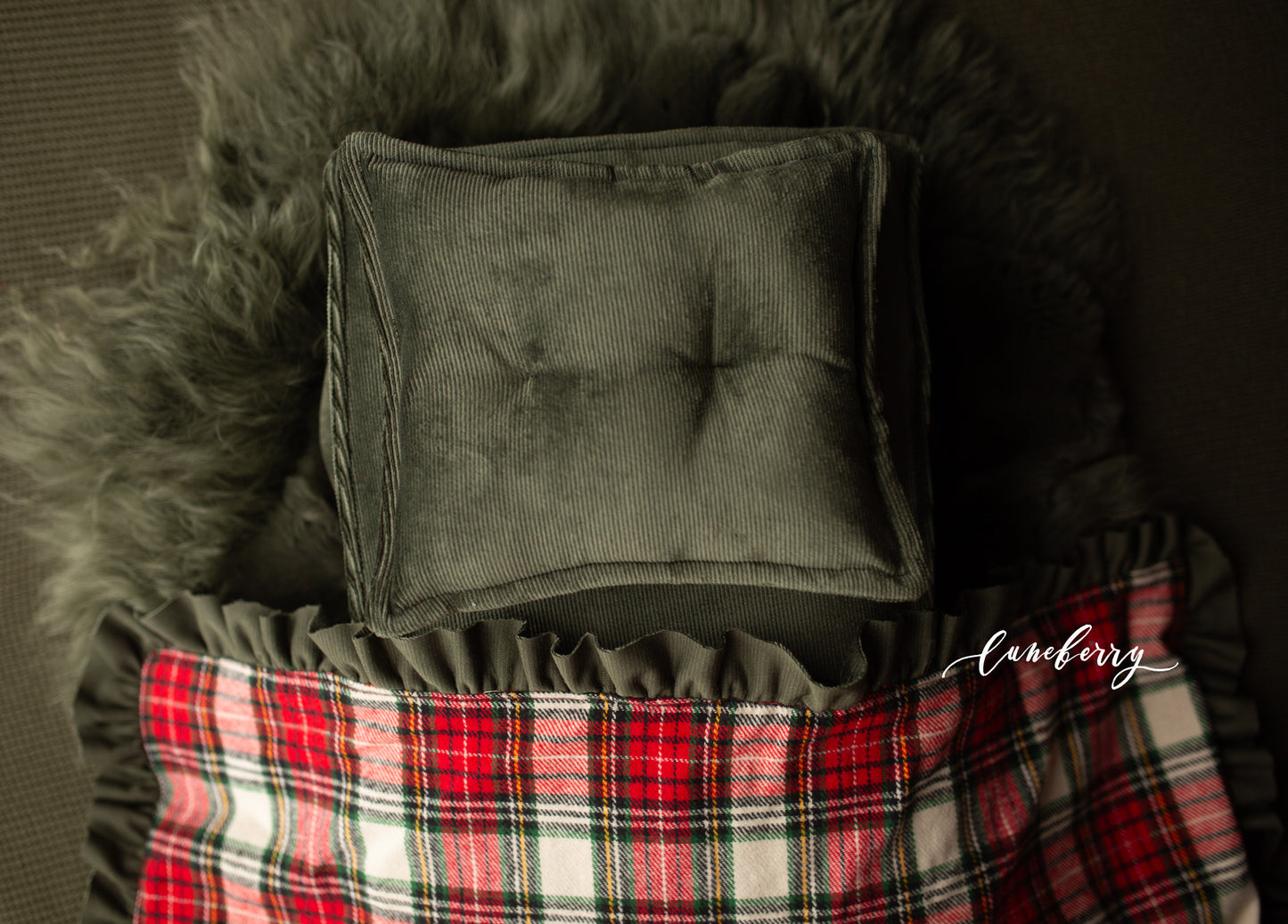 Green Mattress Cover + Blankie