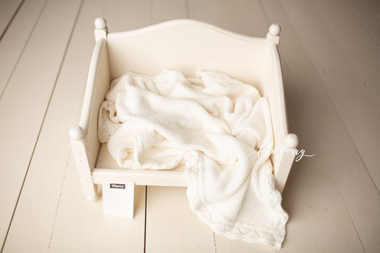 FLURRY Wooden Bed- NN Seamless