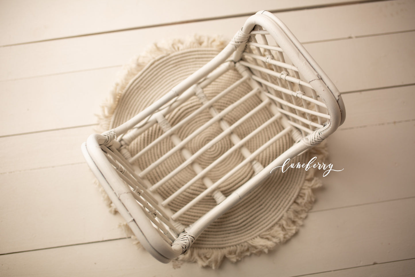 Cream Diamond Bed