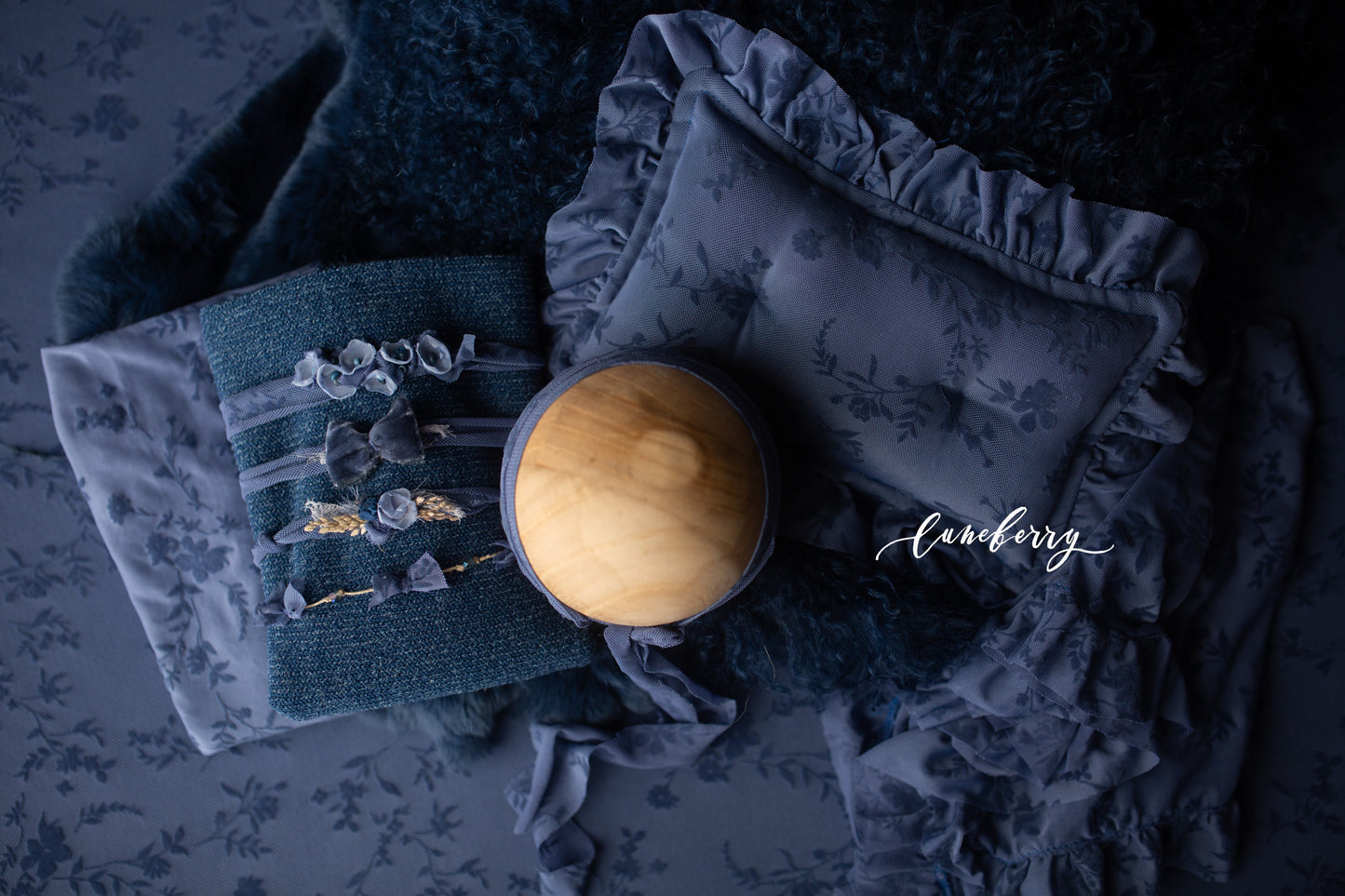 WINTER BLUE FLORAL Fabric