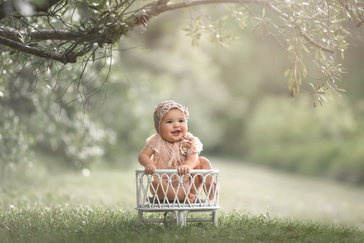 The Johna - Cream Bamboo Round Basket