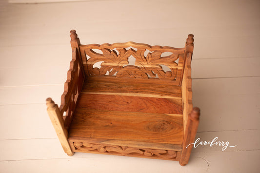 Chapina Carved Daybed - Natural